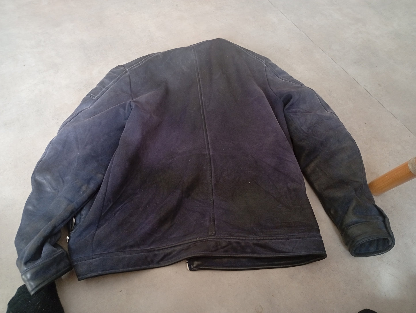 Blouson col montant type biker