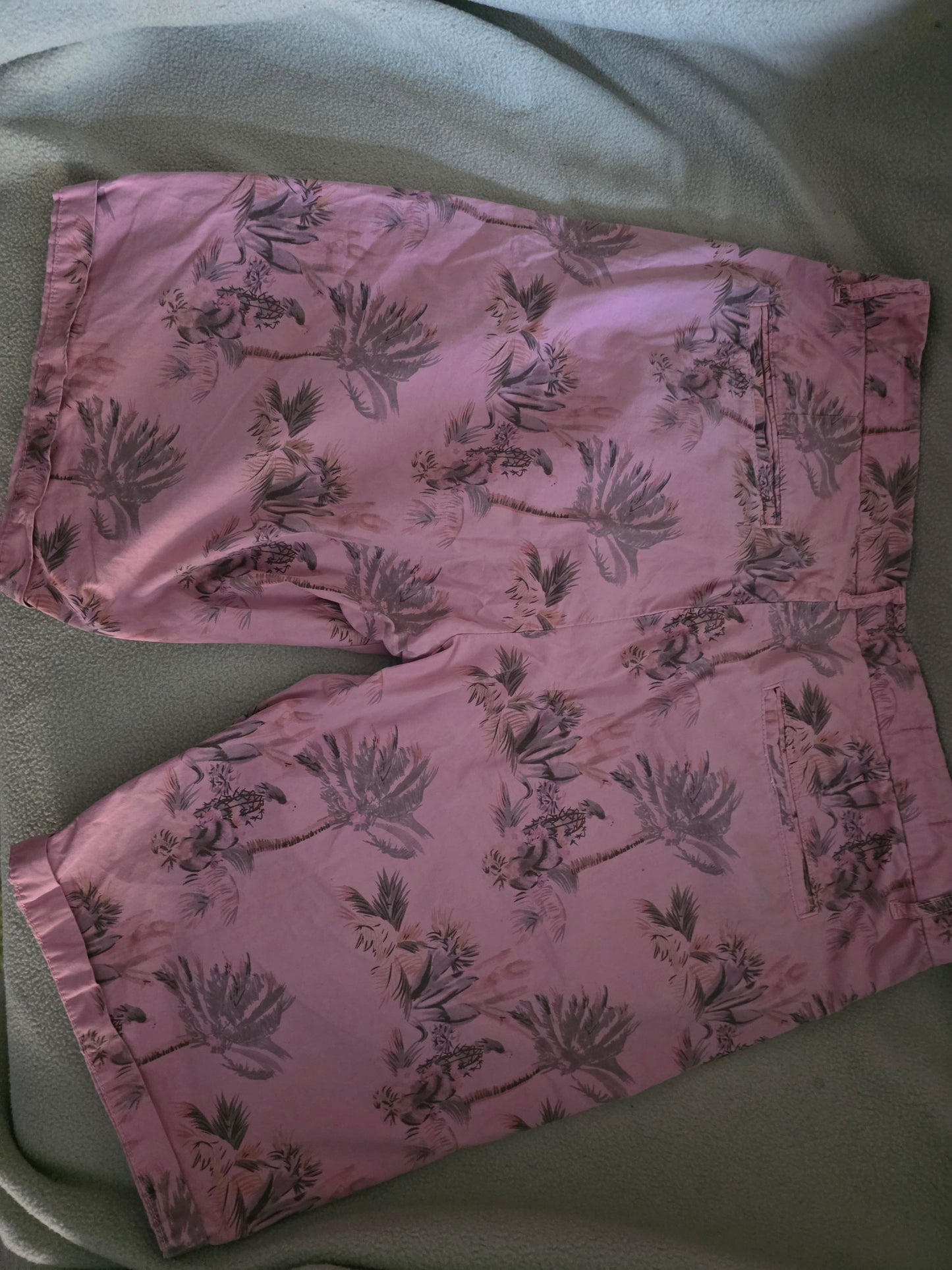 Bermuda chino imprimé palmiers