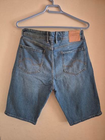 Bermuda en jean avec du coton recyclé