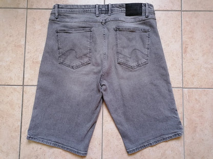 Bermuda en jean gris