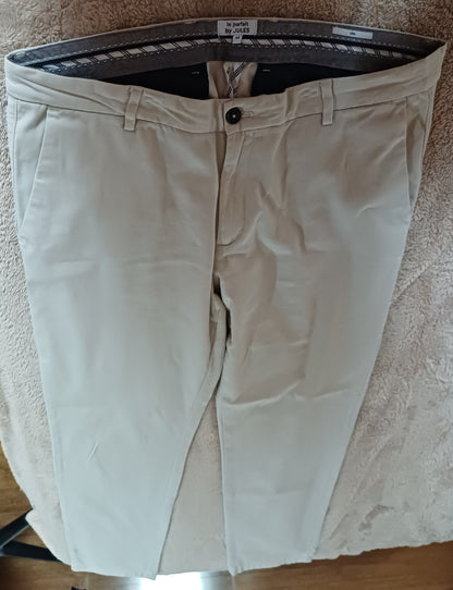 pantalon slim beige