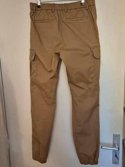 Beau pantalon cargo excellent etat