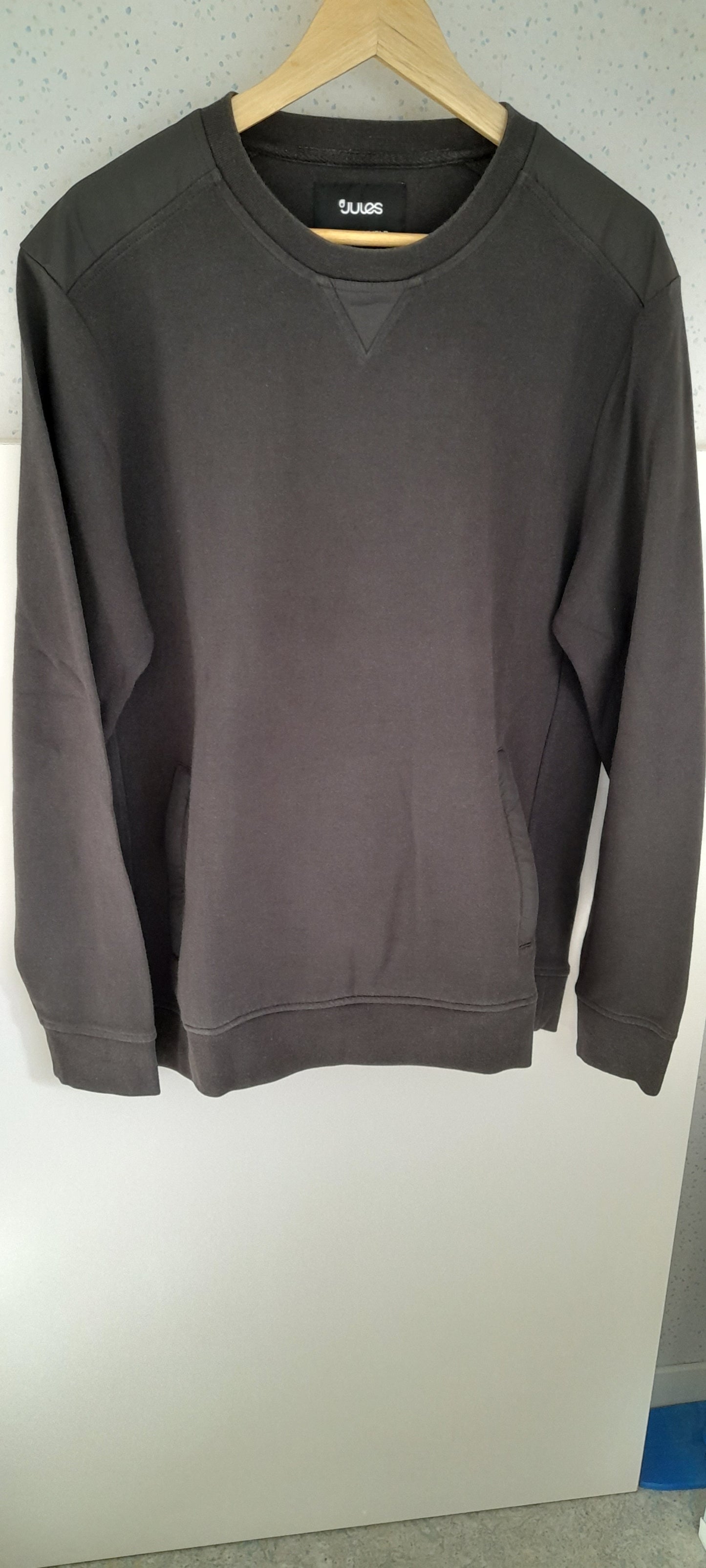 Sweat uni empiècement épaule