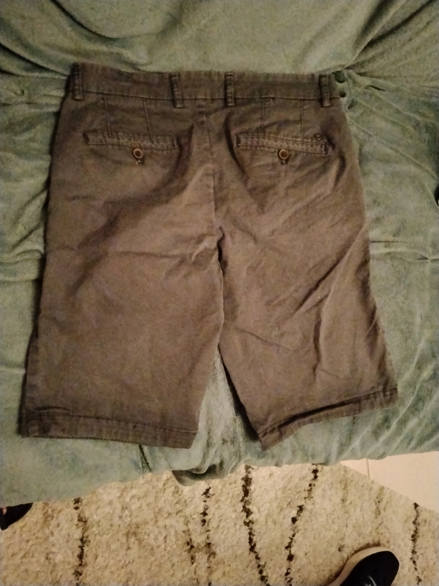 Bermuda chino uni avec ceinture
