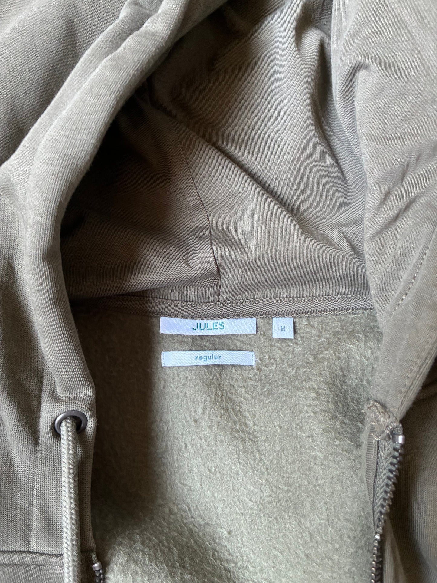 Sweat à capuche zippé uni