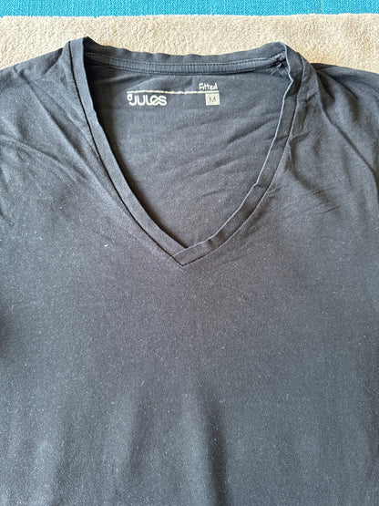 T-shirt col V