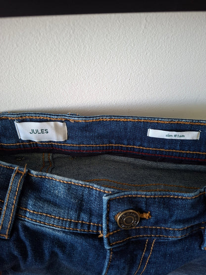 Jean slim contenant du chanvre et du polyester recyclé