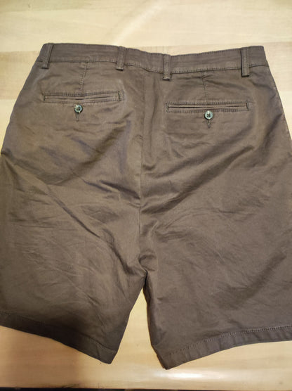 Short Chino Jules marron T38 (neuf)