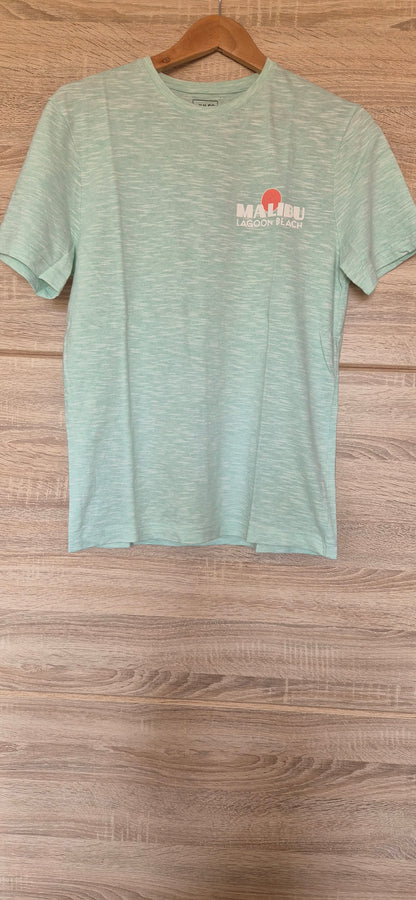 Tee-shirt