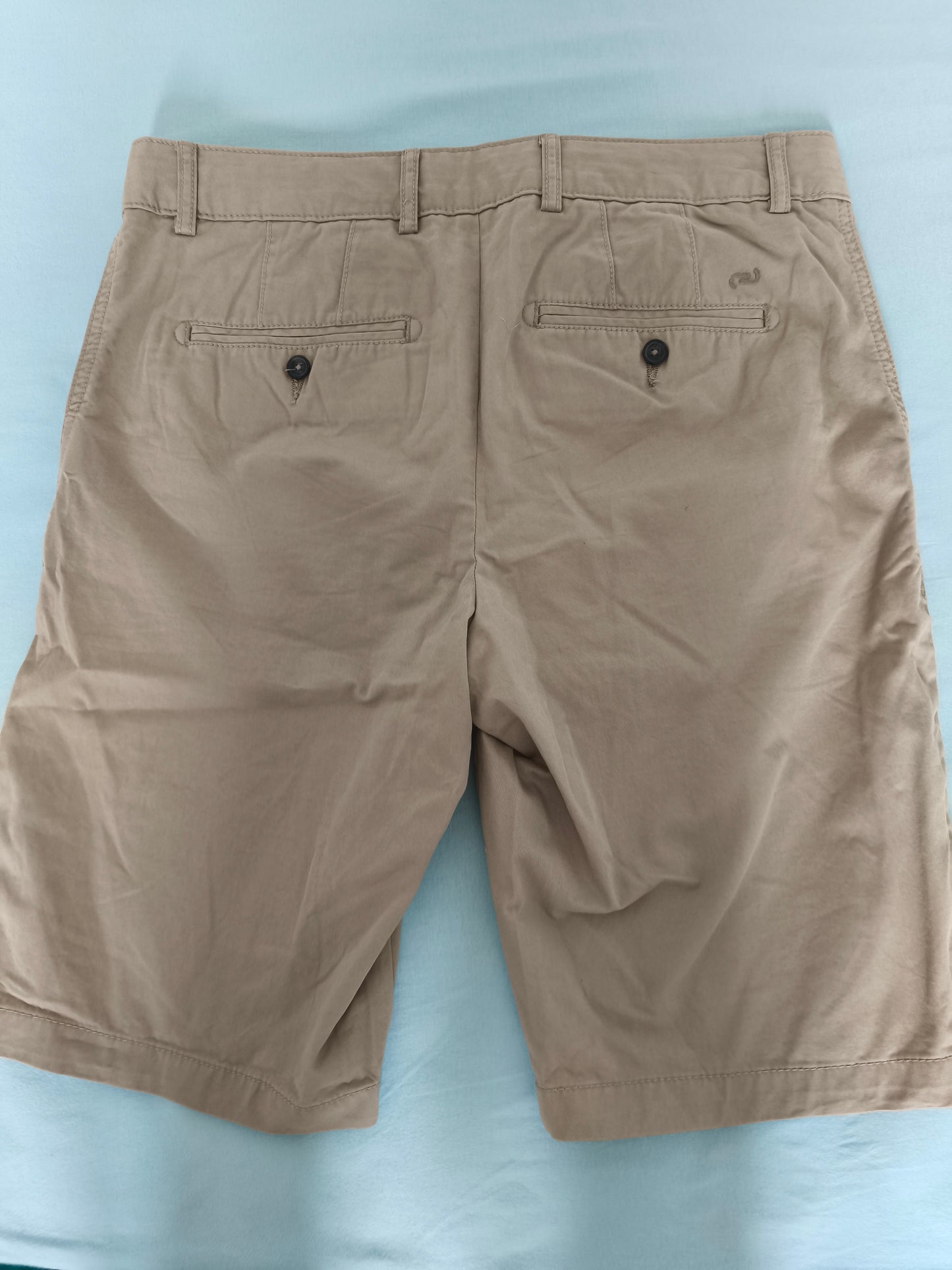 Bermuda chino basique uni