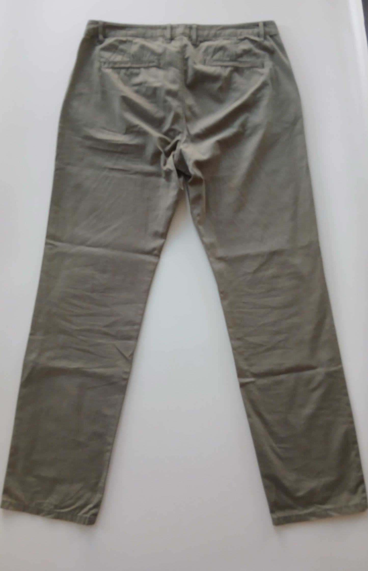 Pantalon kaki taille 44