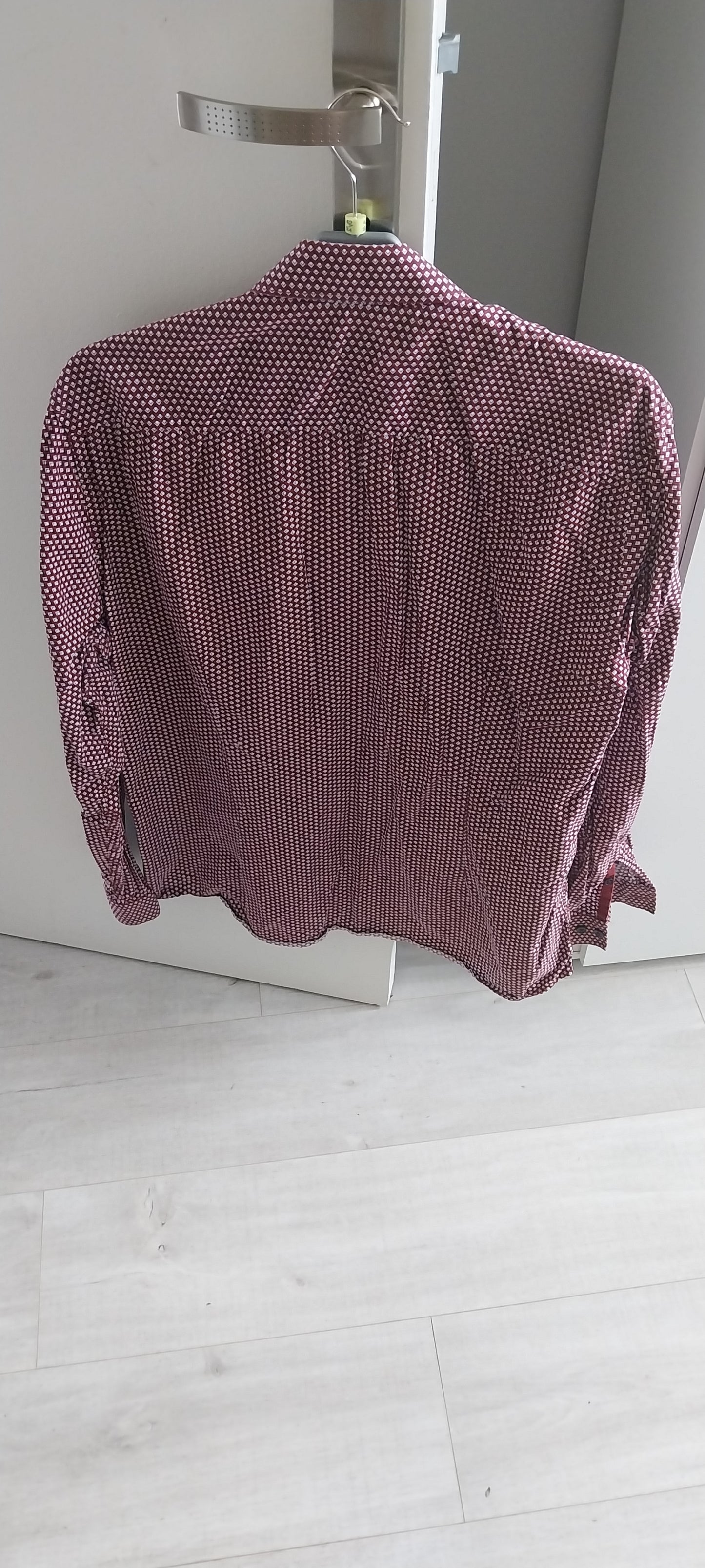 Chemise Slim stretch motif géométrique