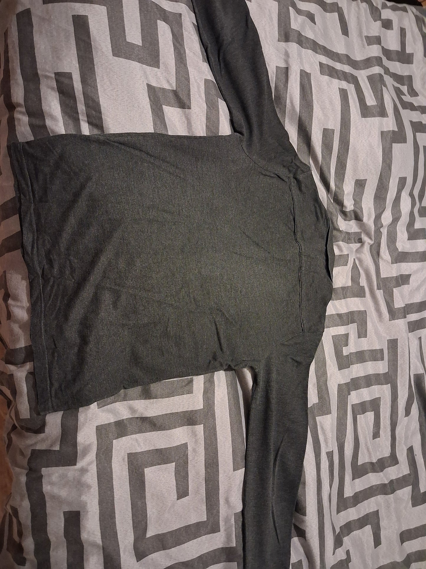 Polo manches longues gris foncé taille M coupe slim