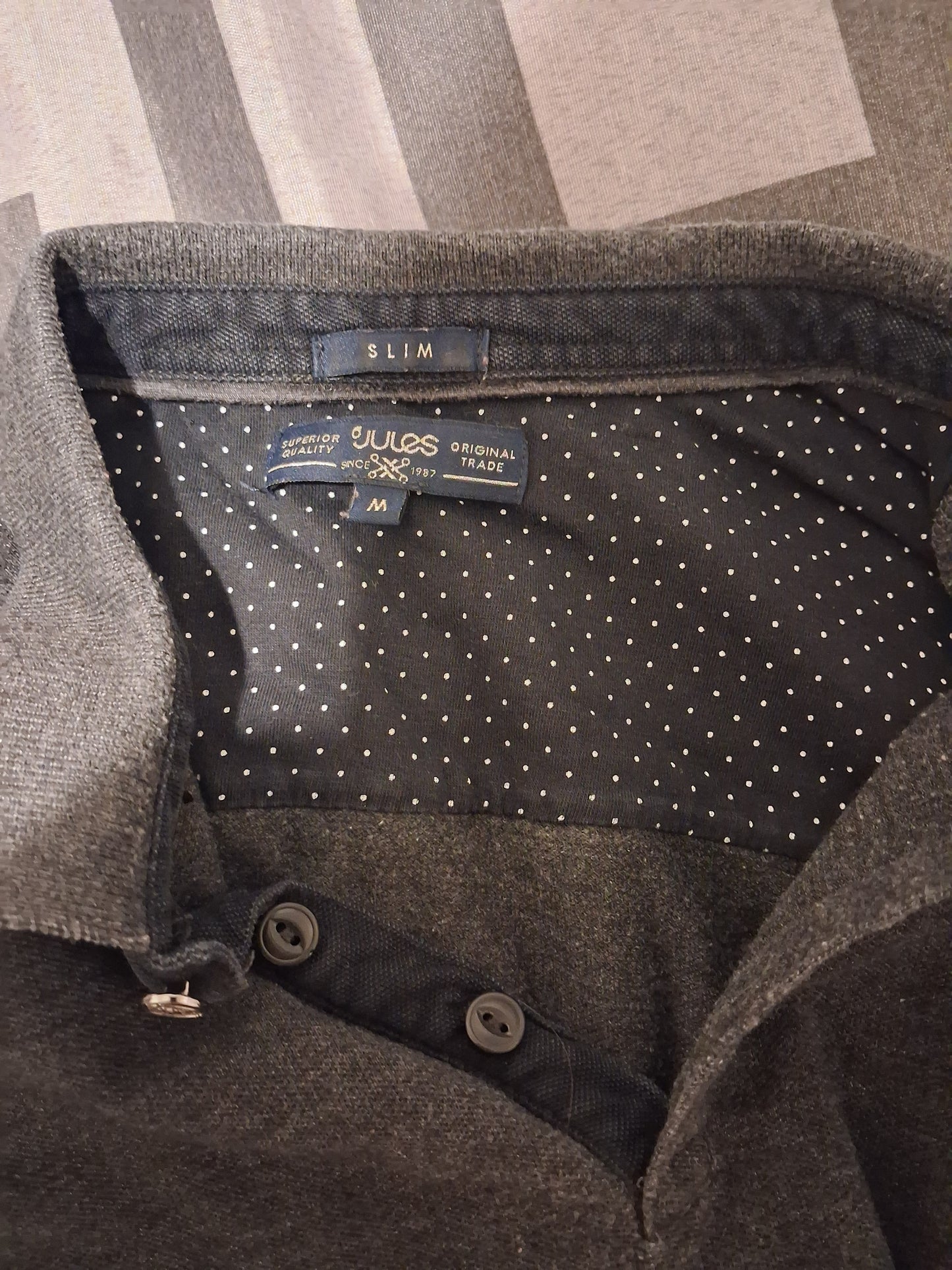 Polo manches longues gris foncé taille M coupe slim