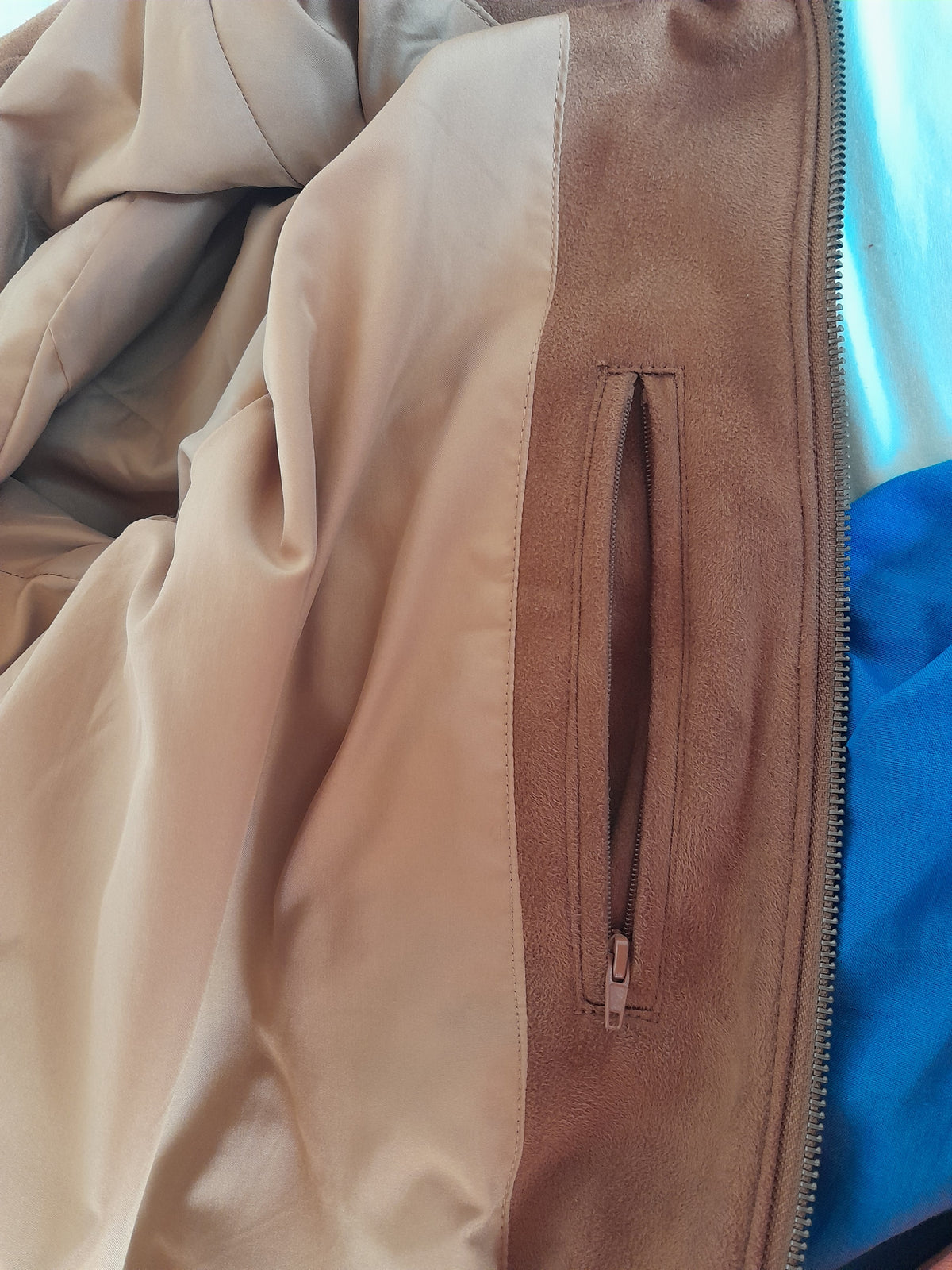 Blouson col chemise aspect velours