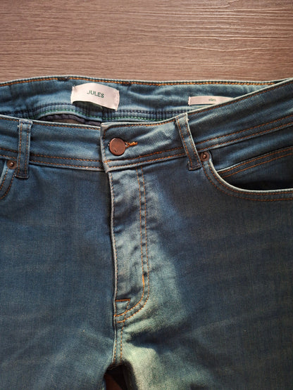 Jean slim urbanflex contenant du coton régénératif