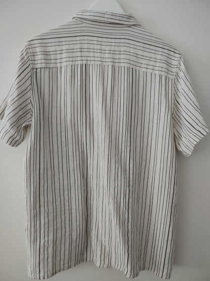 Chemise rayée manches courtes taille M
