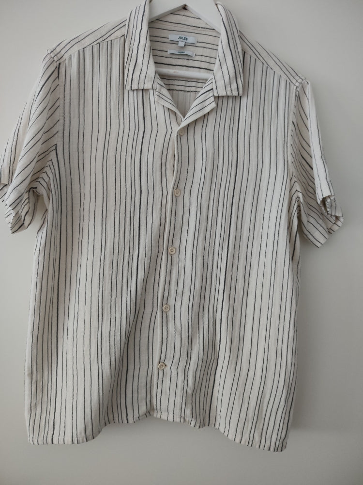 Chemise rayée manches courtes taille M