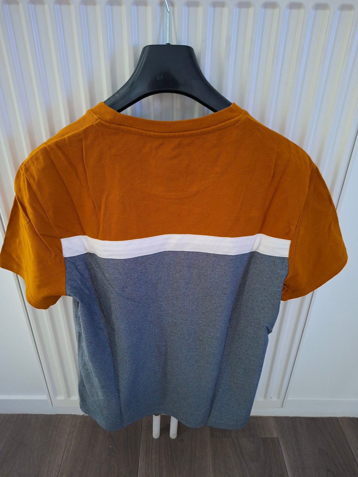 Tee shirt colorblock