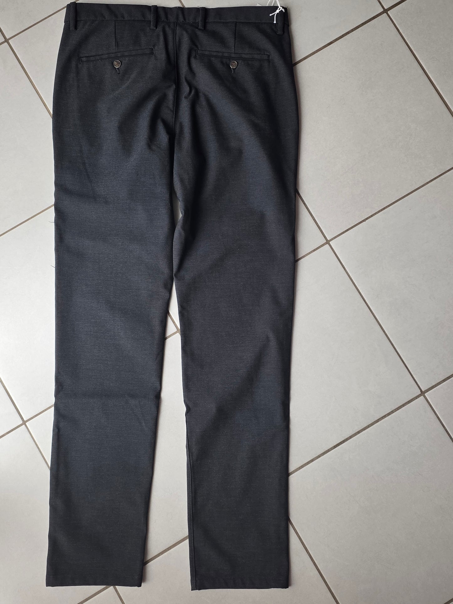 Pantalon chino slim fantaisie intérieur gratté