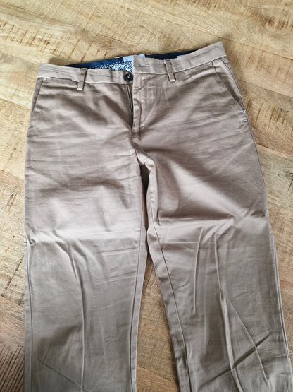 Pantalon chino slim #Simon mat en coton recyclé