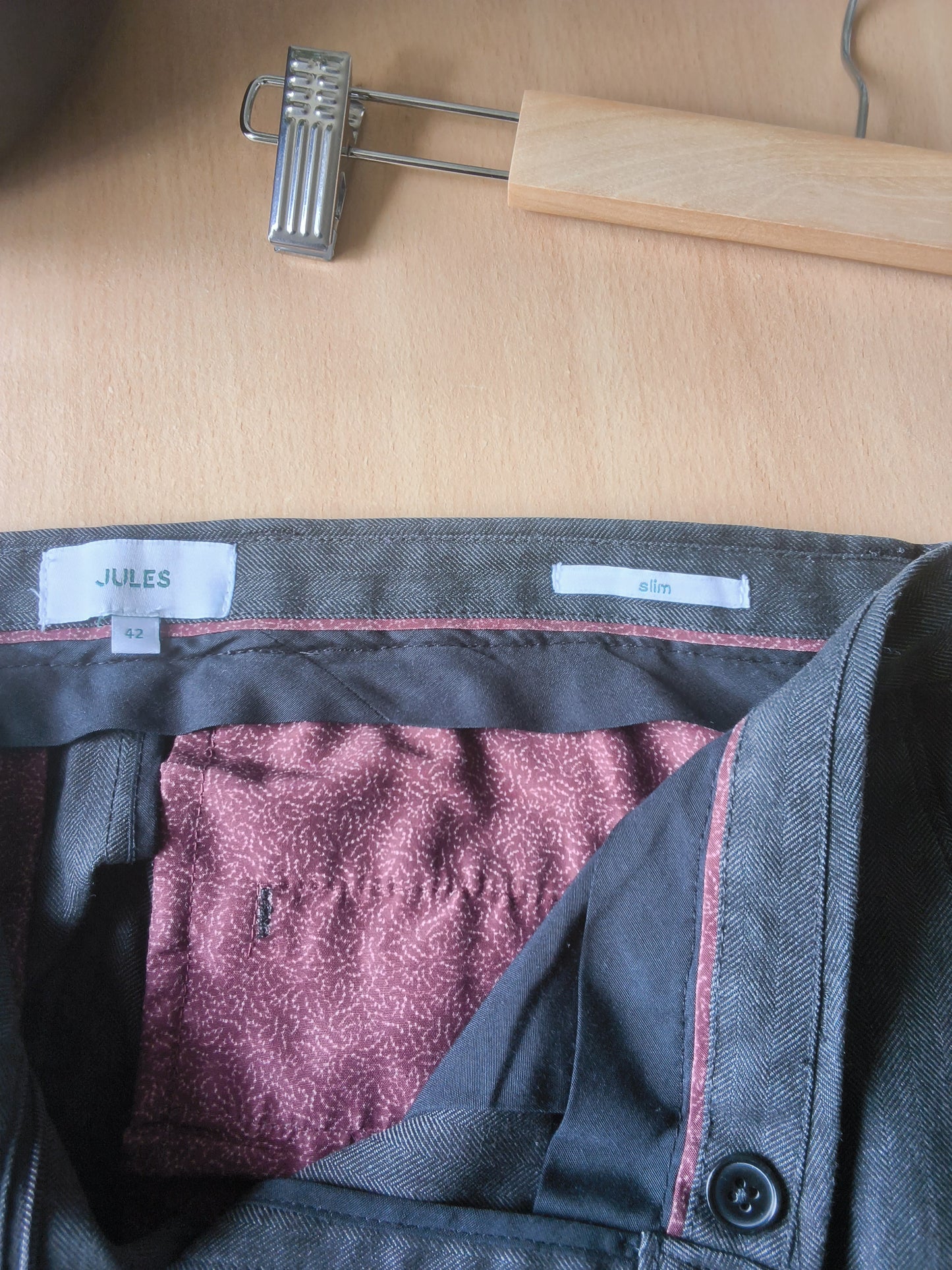 Pantalon chinos slim t 42