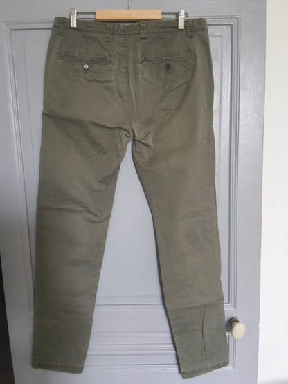 Pantalon chino slim t 42