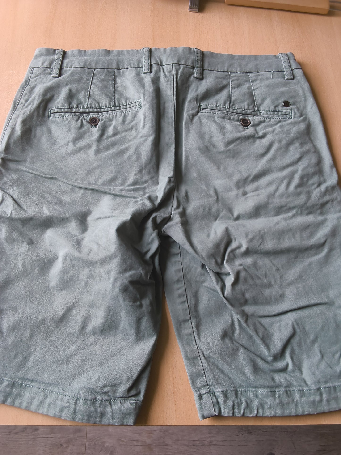 Short chino vert t 42