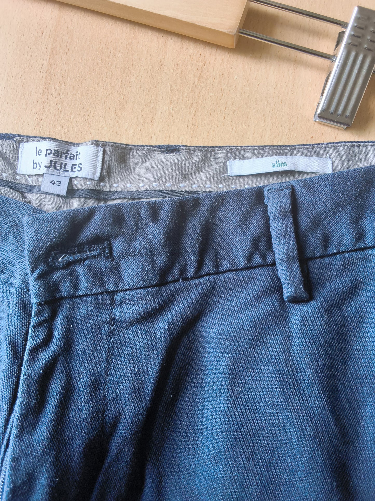 Pantalon chino slim t 42