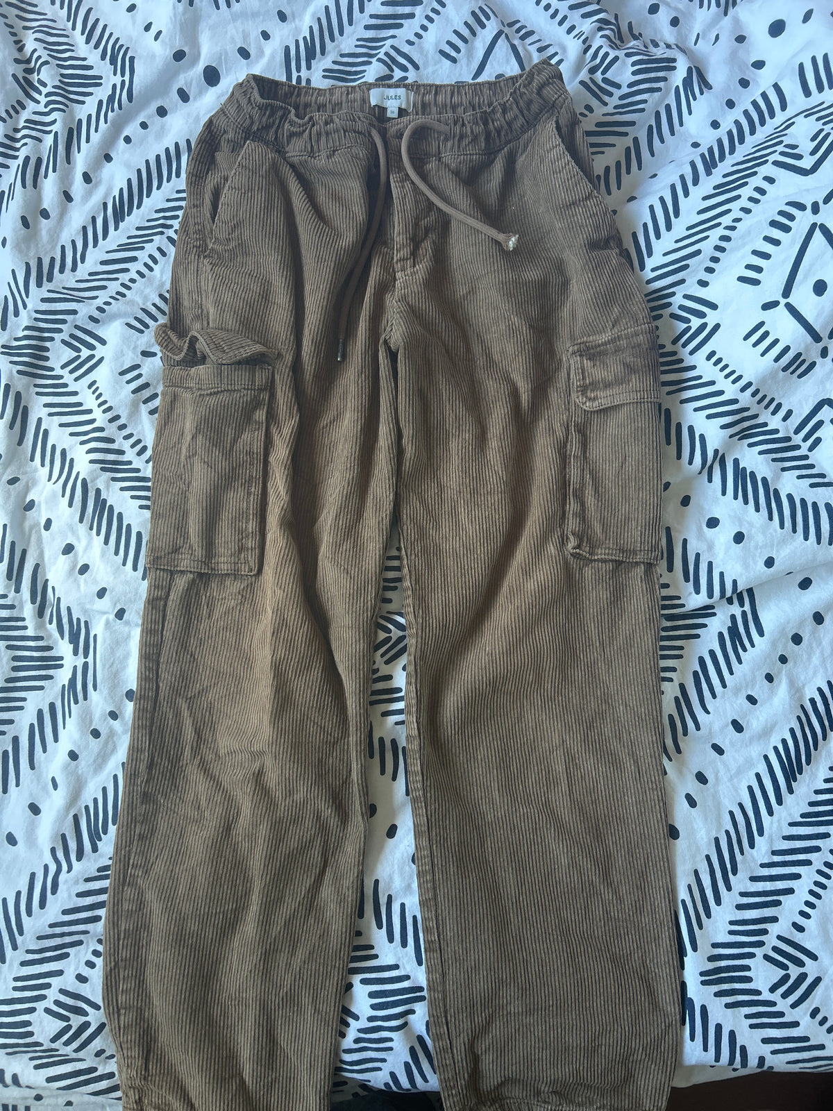 Pantalon cargo en velours coton recyclé