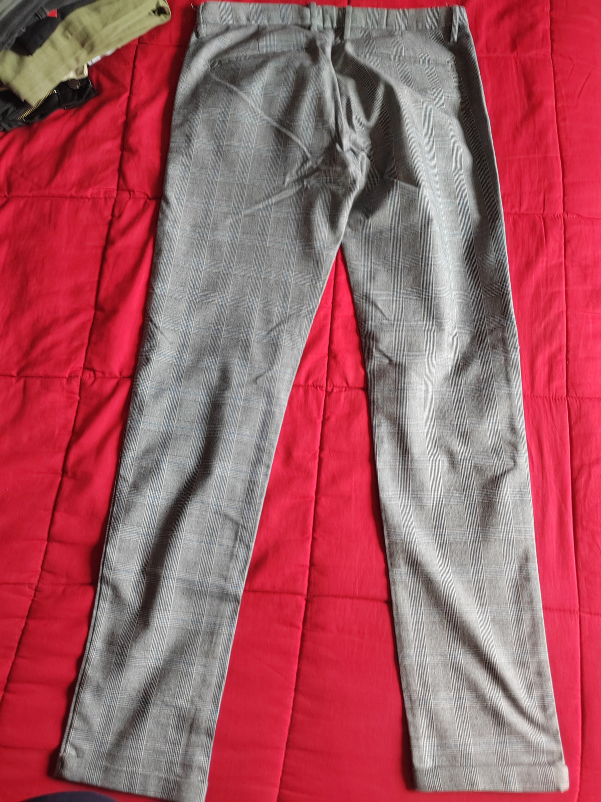 Pantalon à carreaux