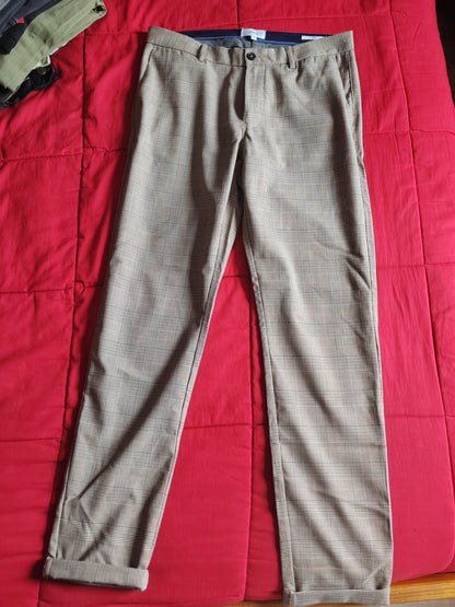 Pantalon slim chino à carreaux prince de Galles