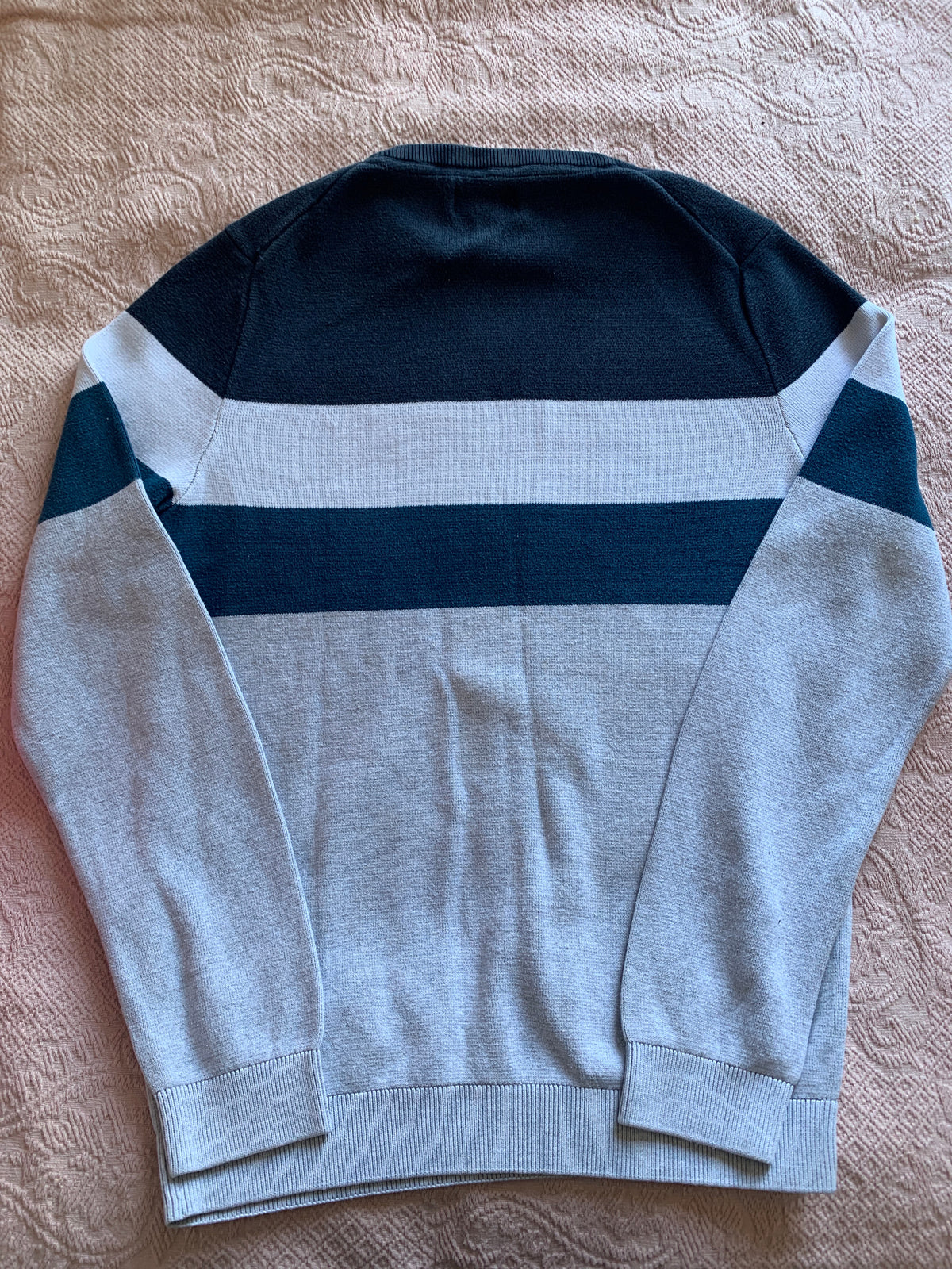 Pull col rond colorblock finition bord c