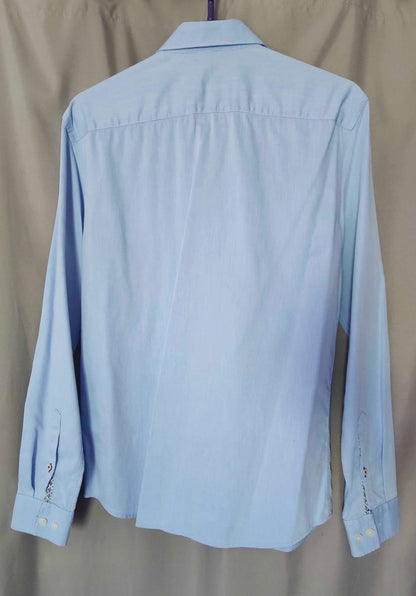 Chemise longue bleu clair