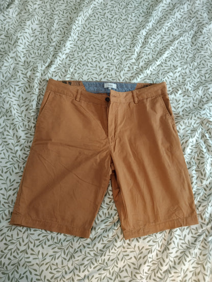 Bermuda chino uni
