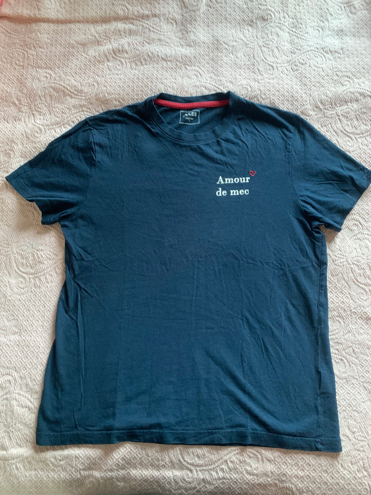 Tee-shirt imprimé poitrine amour de mec