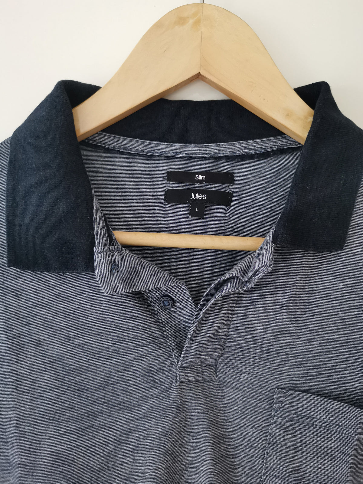 Polo microrayé