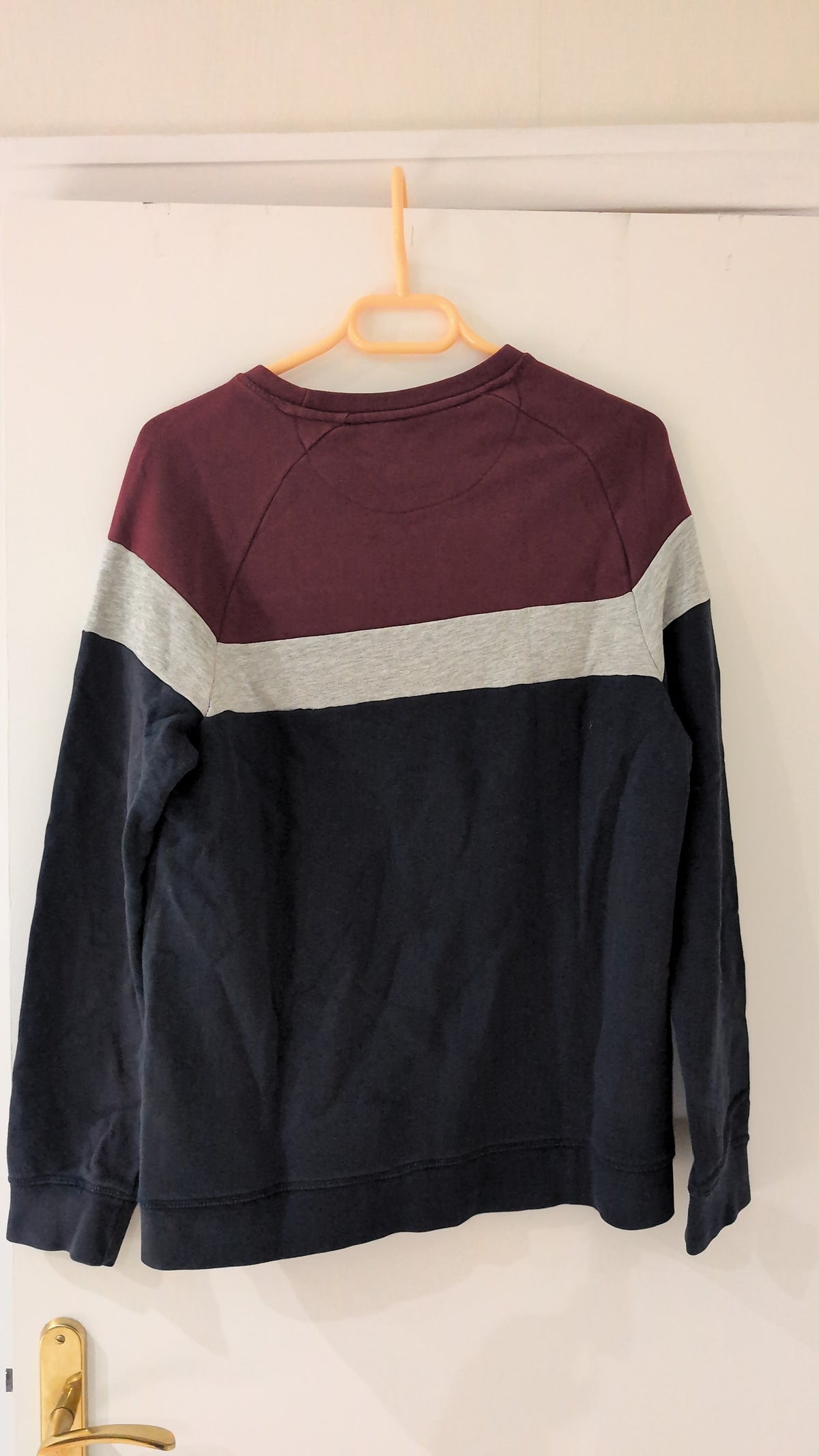 Sweat color block