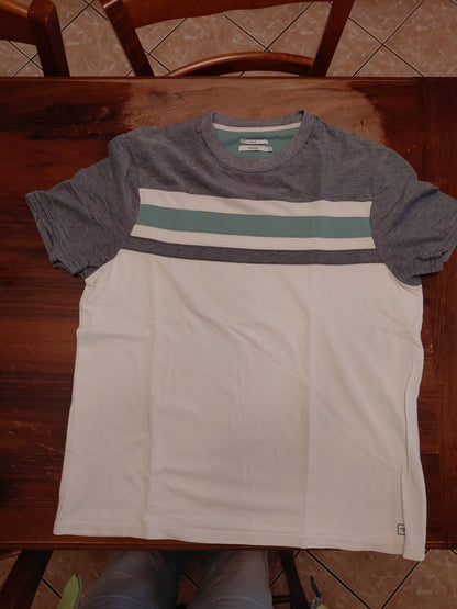 Tee-shirt