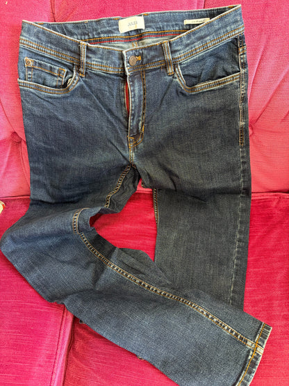 Jean slim en coton recyclé