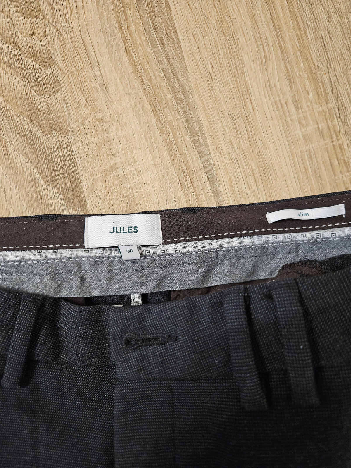 Pantalon chino slim fantaisie intérieur gratté