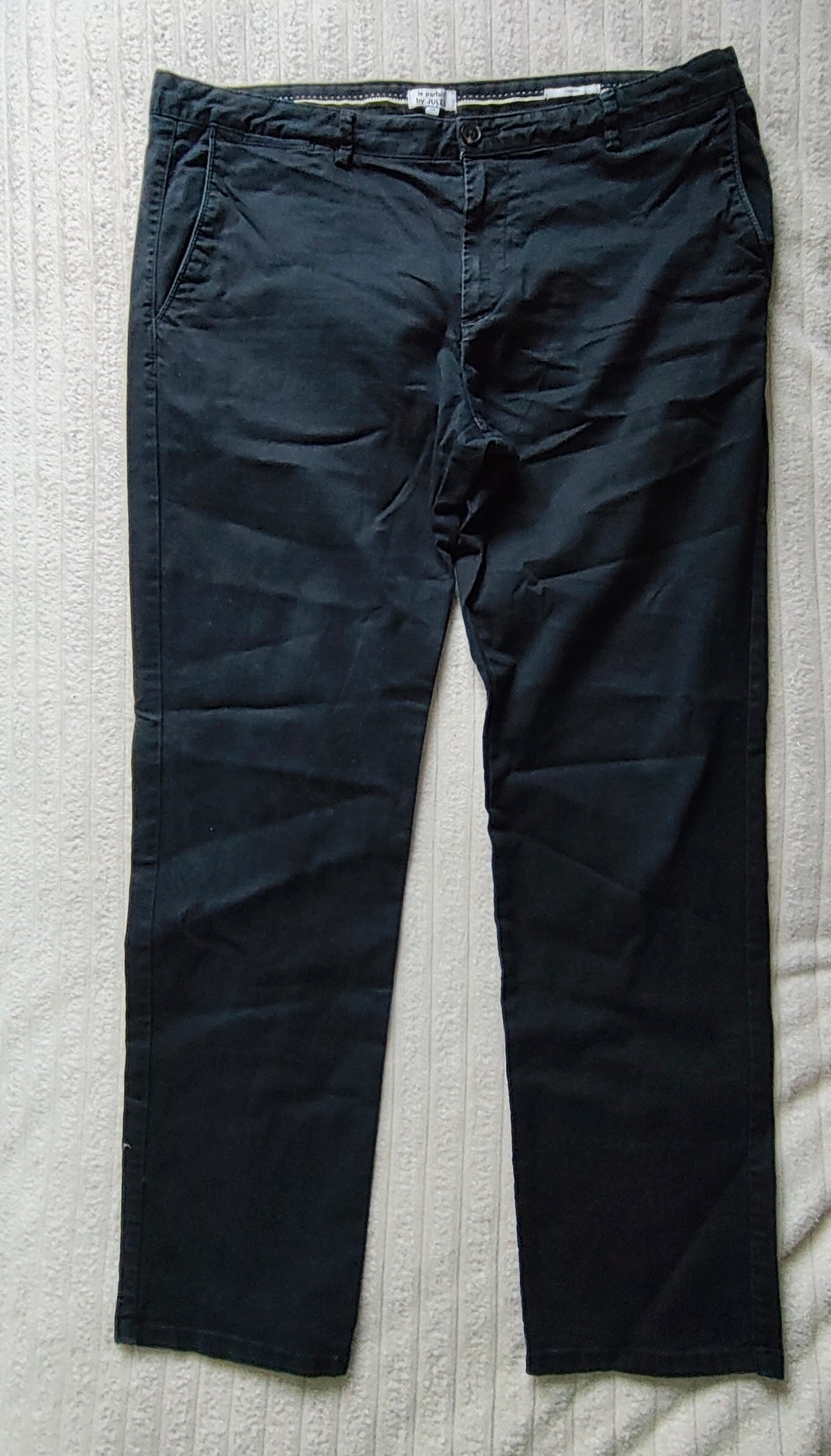Chino bleu marine