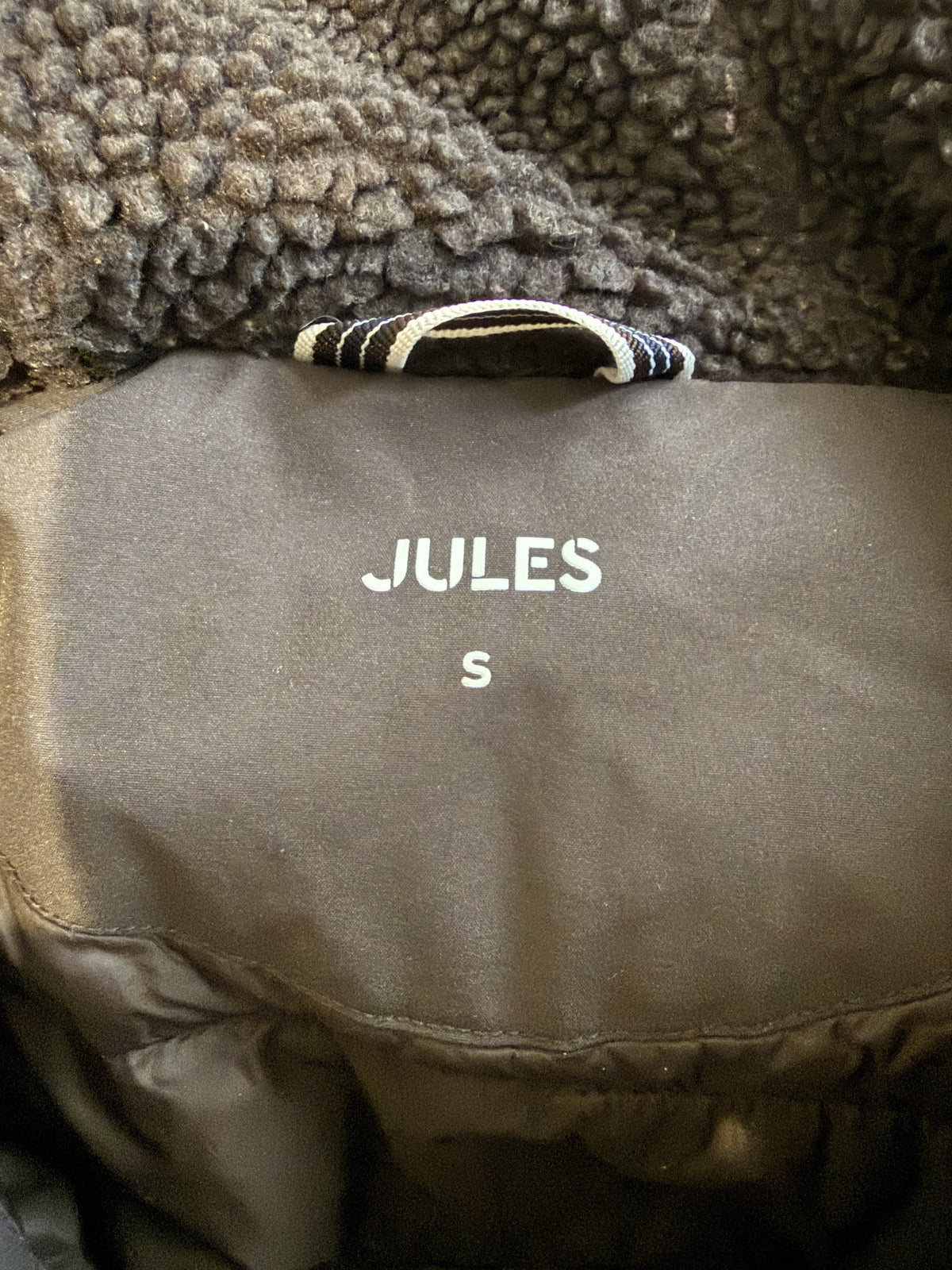 Veste Jules à capuche avec empiècements effet mouton – Taille S