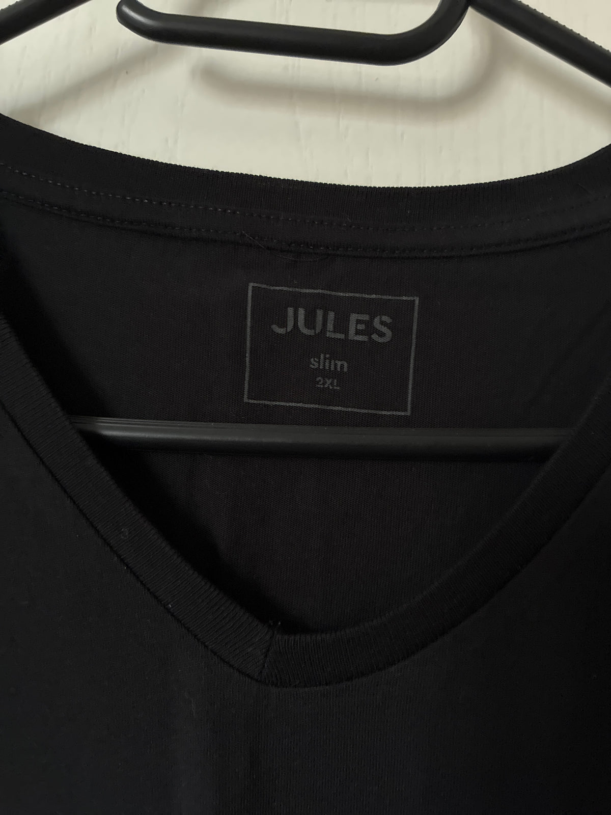 Tee shirt col V taille 2 XL