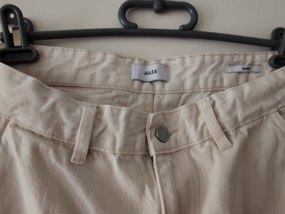Jean loose blanc cassé taille 40 (W30 L34)