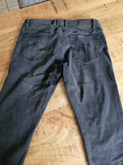 second_hand