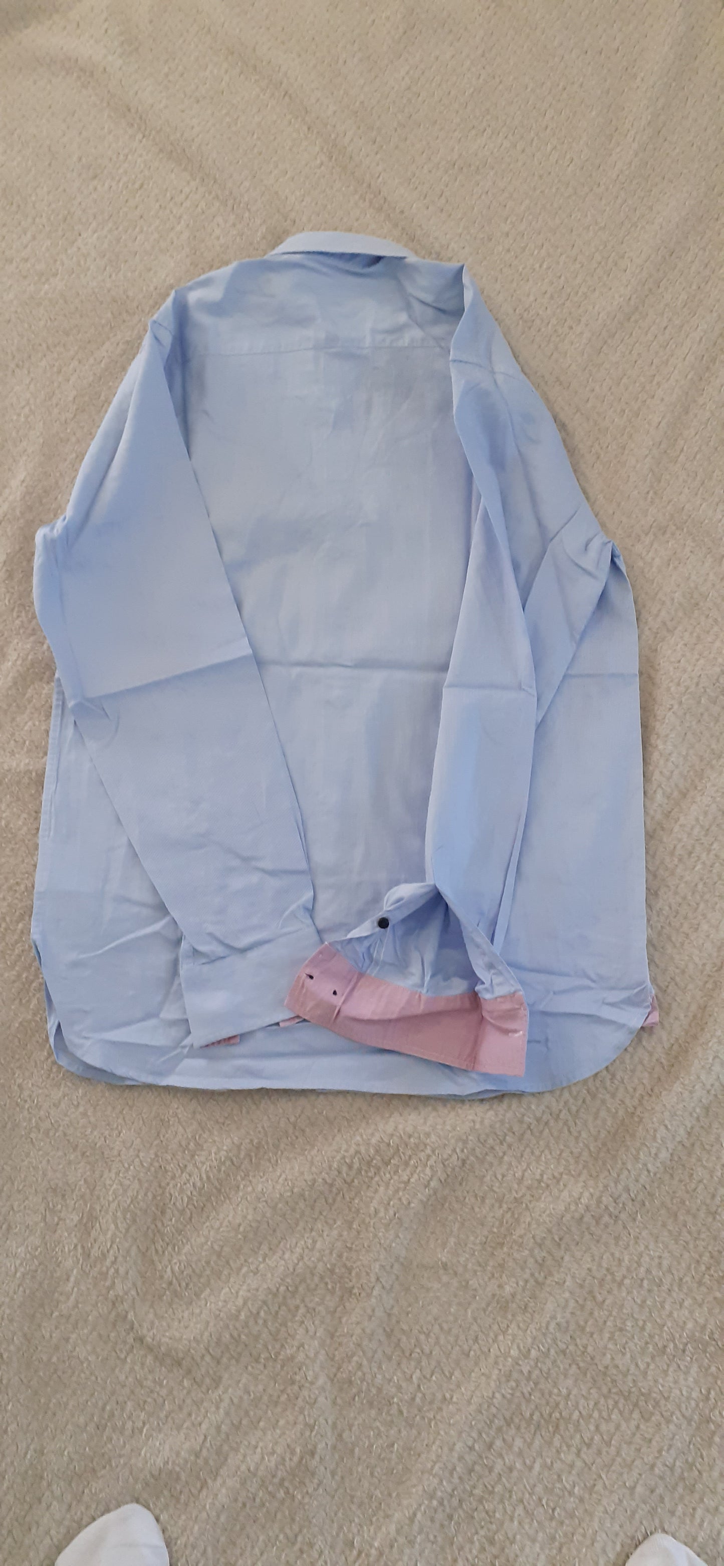 Chemise bleu et rose
