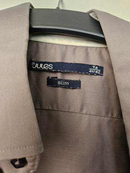 Chemise boutons carrés