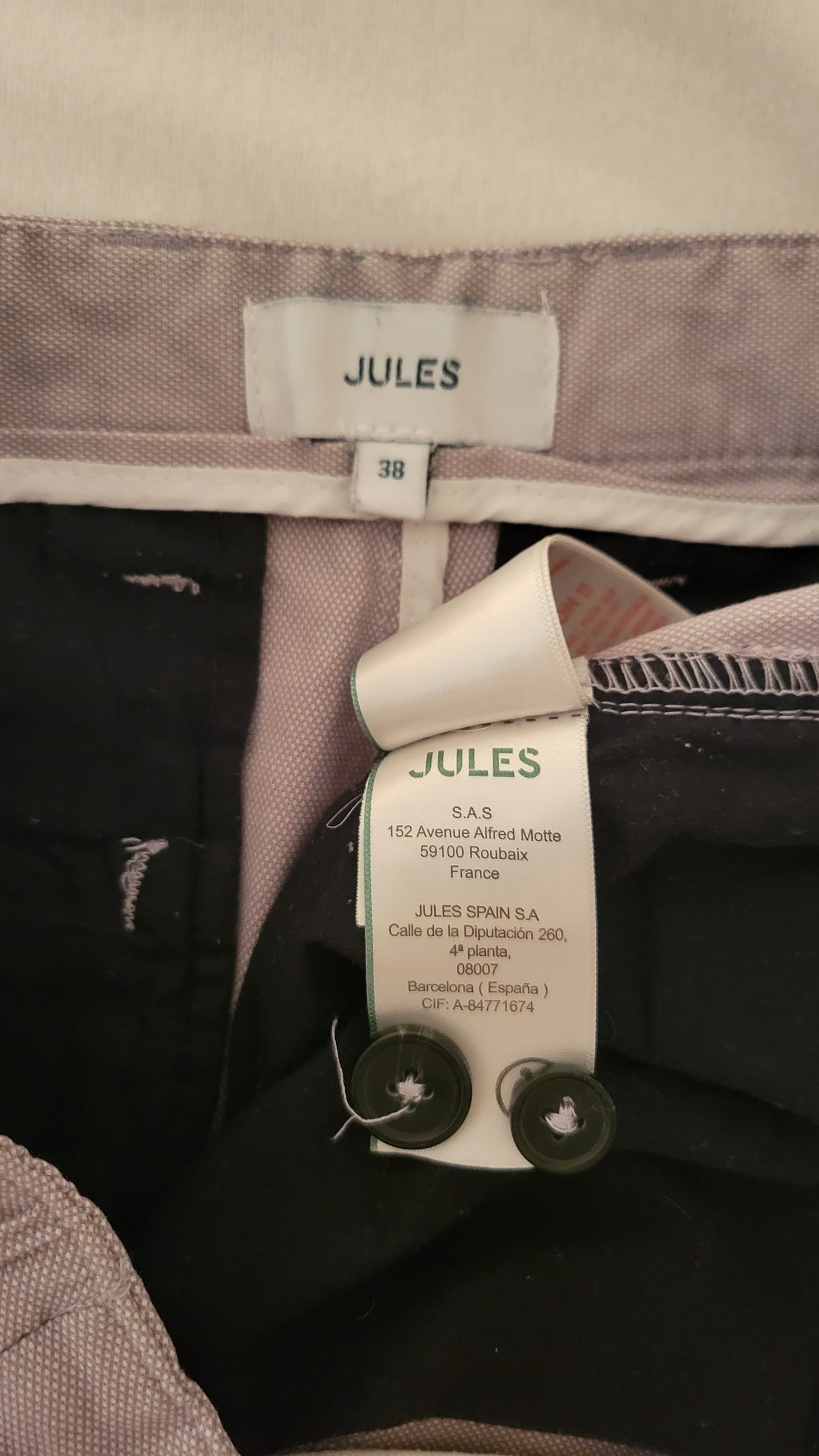 Pantalon chino slim elastiqué reliefé
