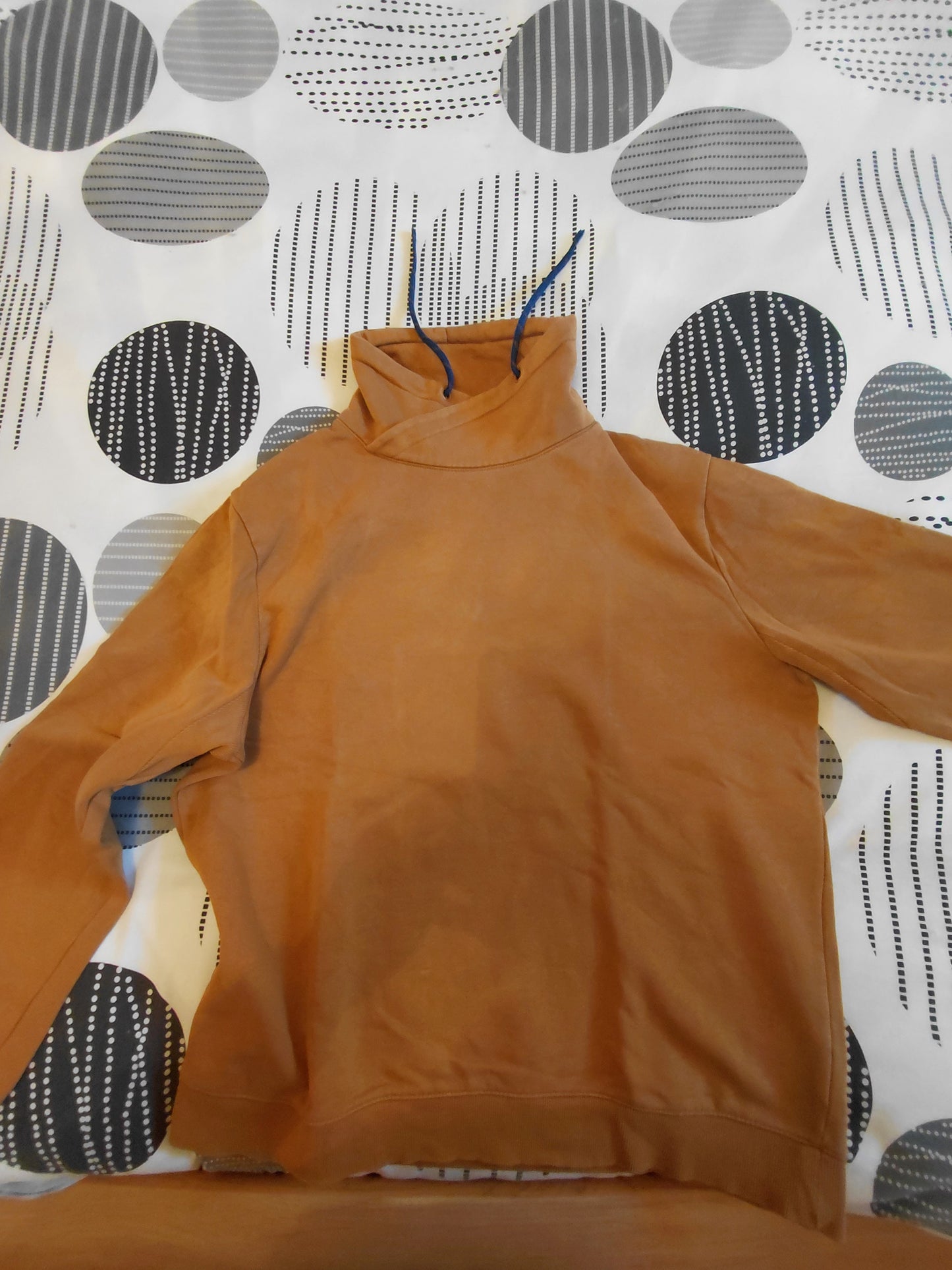 Sweat col snood avec modestie